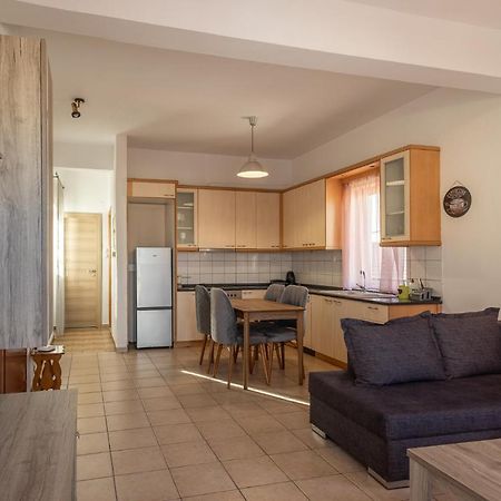 Deluxe Apartment La 拉里萨 外观 照片