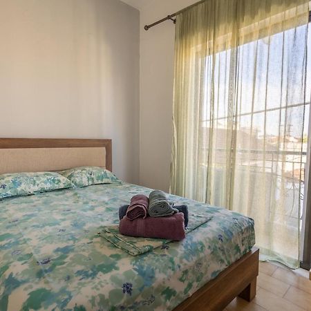 Deluxe Apartment La 拉里萨 外观 照片